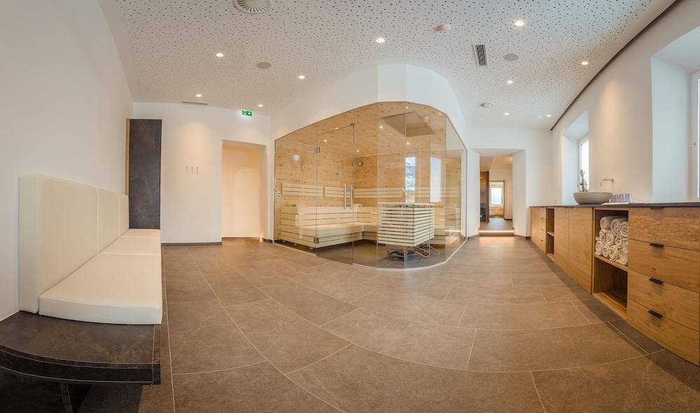 Kosis Sports Lifestyle Hotel Fügen Exterior foto
