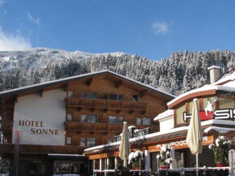 Kosis Sports Lifestyle Hotel Fügen Exterior foto